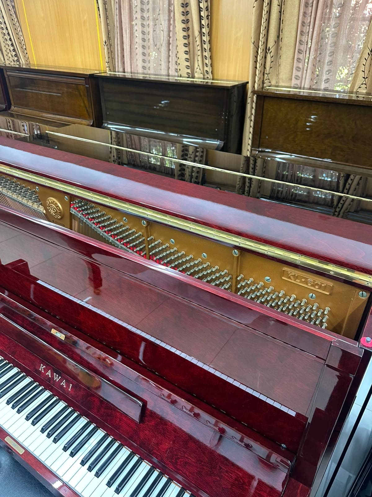 Kawai KL.601 — photo 3