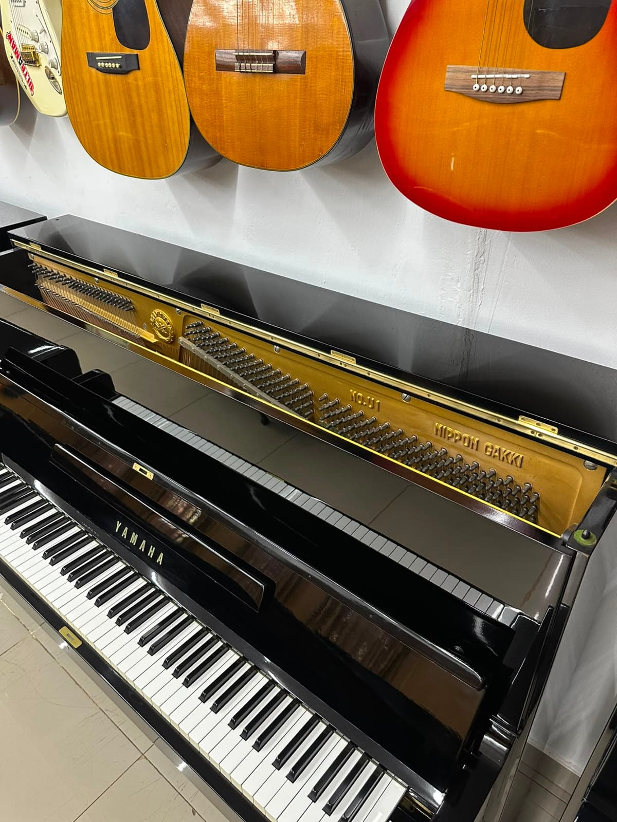 Yamaha U1 — photo 2
