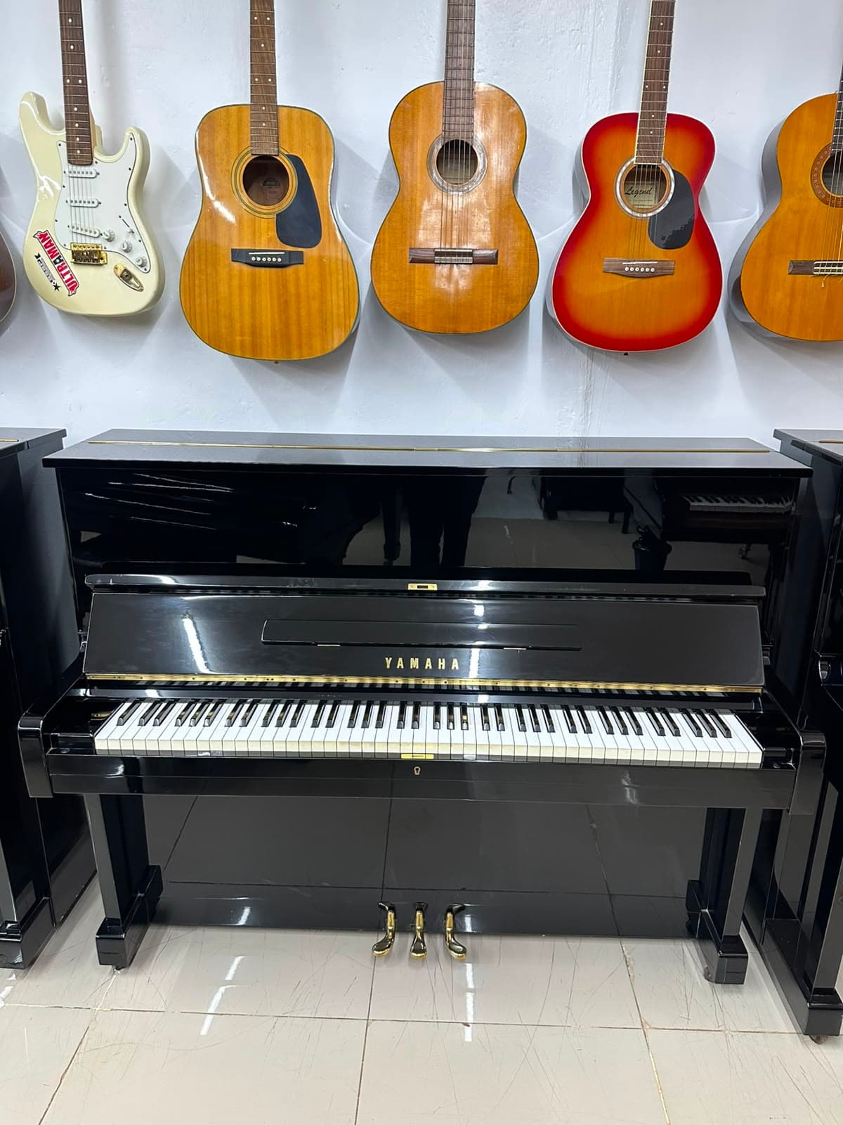 Yamaha U1 — photo 3